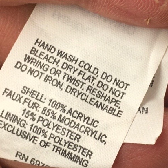 Columbia Oatmeal Chunky Knit Cream Pom Pom Beanie - Picture 7 of 7